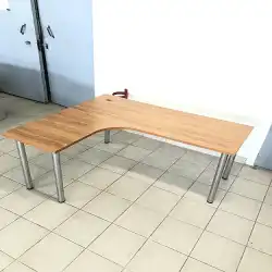 Стол угловой на ножках хром Б/У